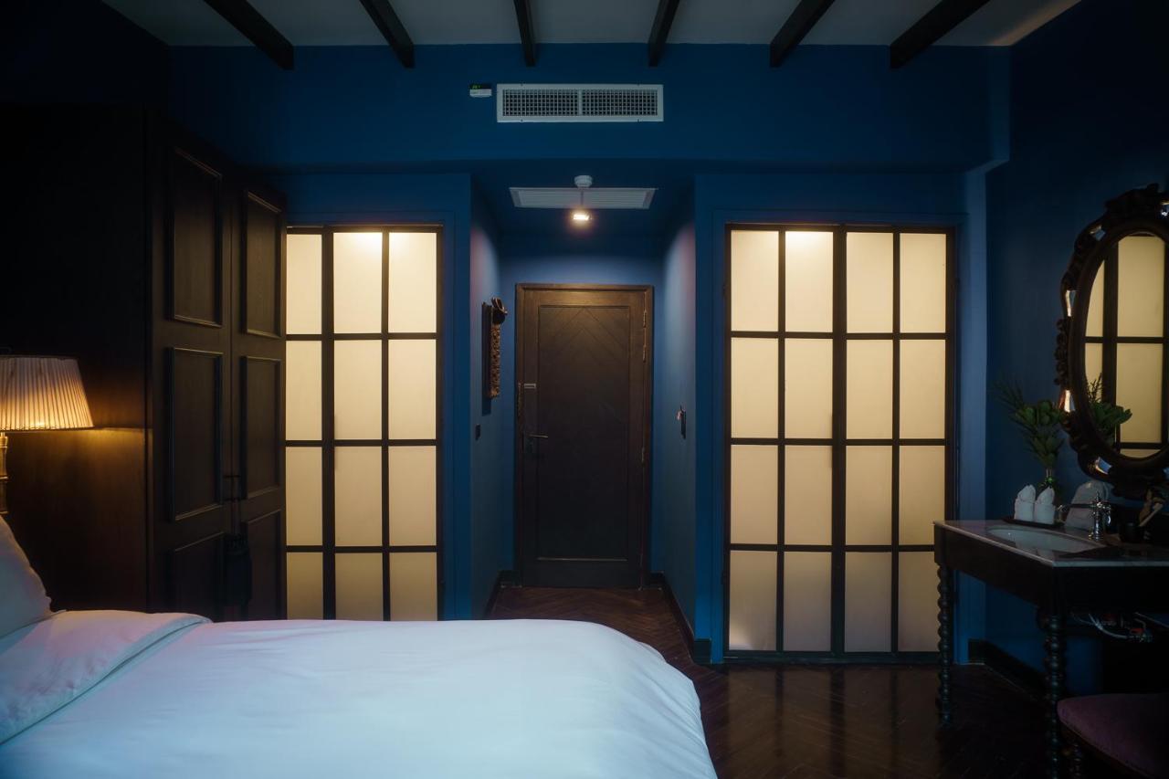 Baan Tuk Din Hotel Bangkok Bagian luar foto