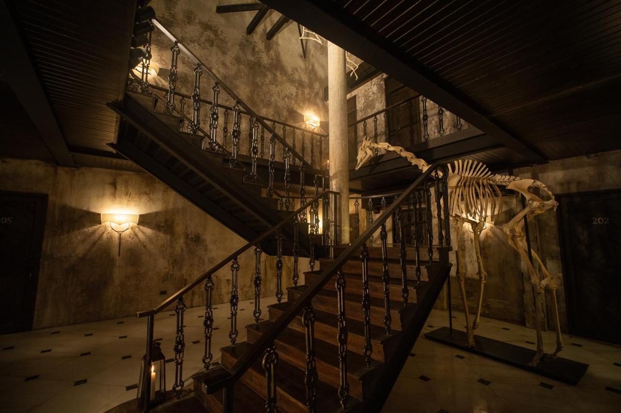 Baan Tuk Din Hotel Bangkok Bagian luar foto