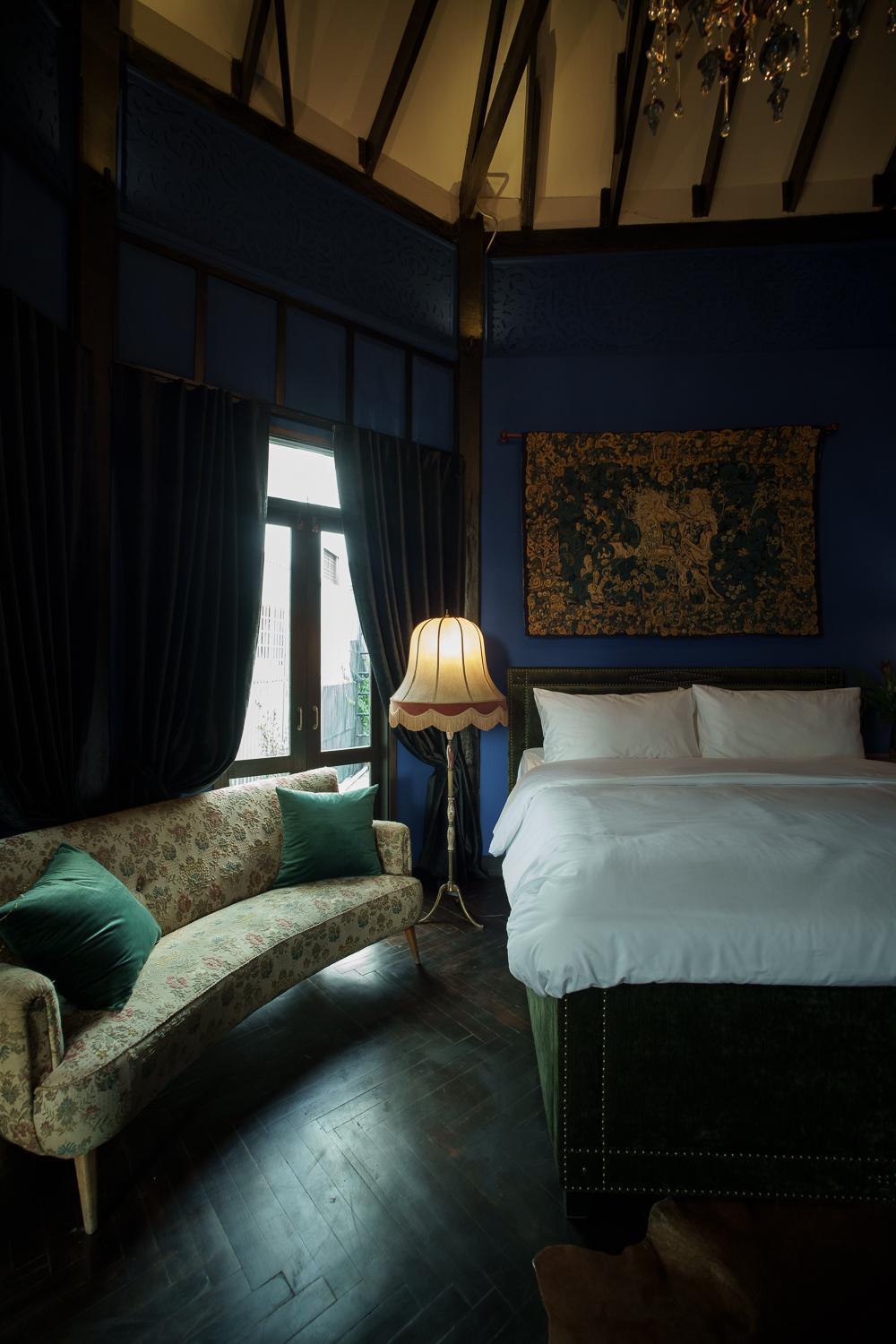 Baan Tuk Din Hotel Bangkok Bagian luar foto